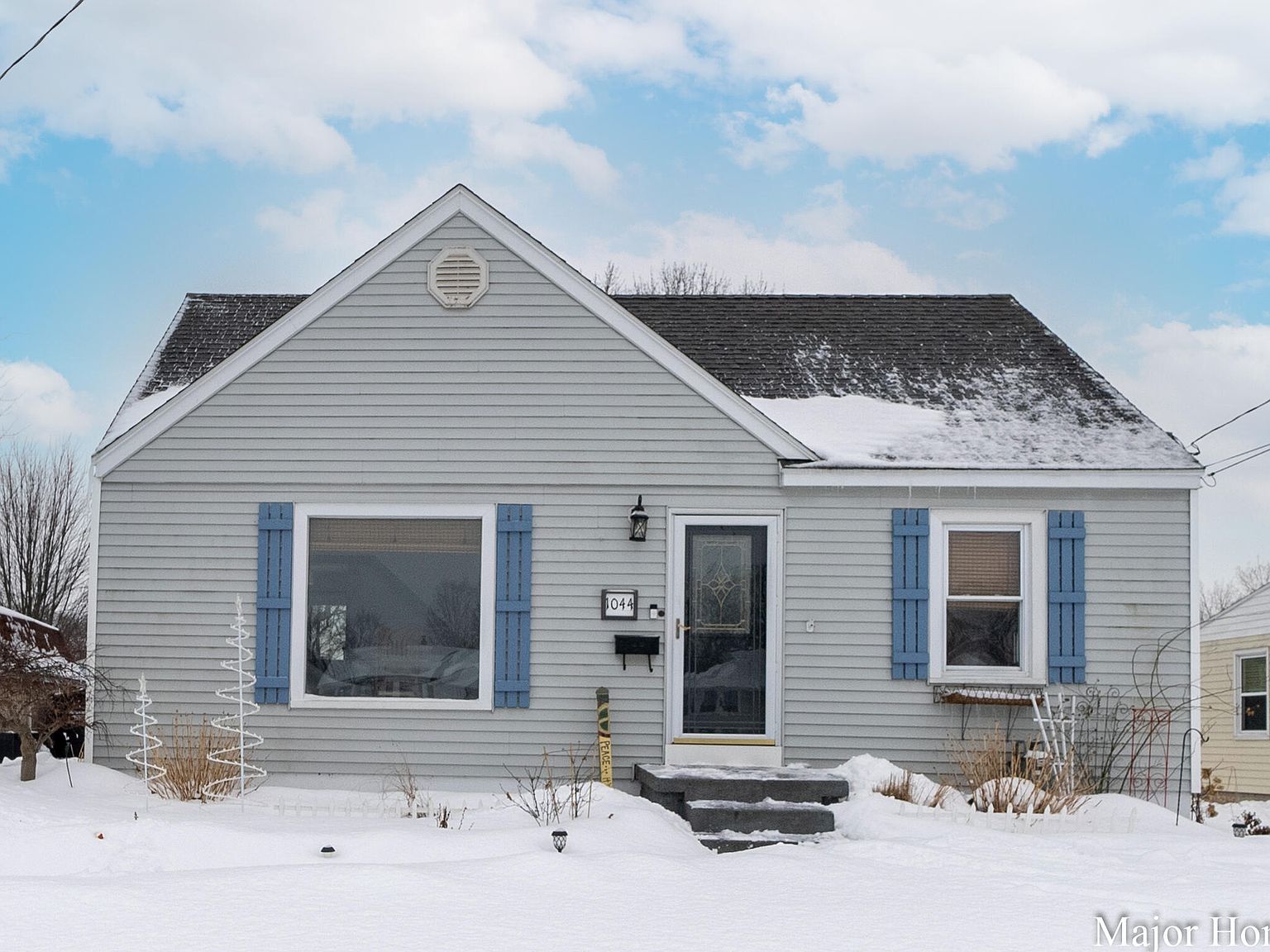 1044 Den Hertog St SW, Wyoming, MI 49509 Zillow