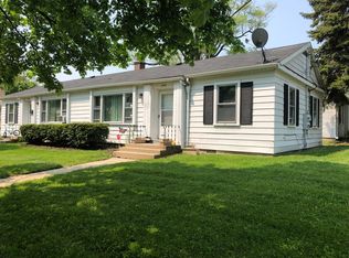 1624 North Ave, Waukegan, IL 60085