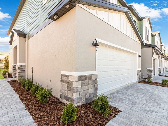 Paver Driveway and Leadwalk