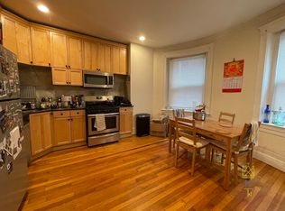 191 Winthrop Rd APT 1, Brookline, MA 02445