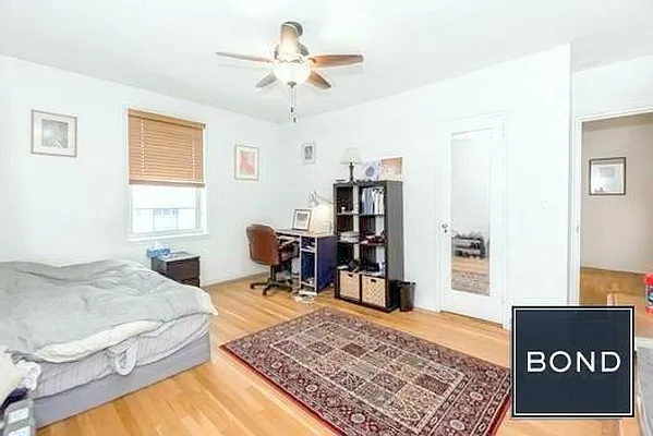 Rented by Bond New York | media 19