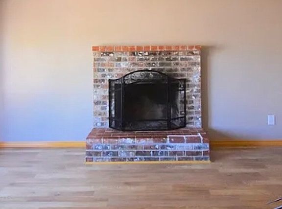 5th image of 635 SE 69th Ct