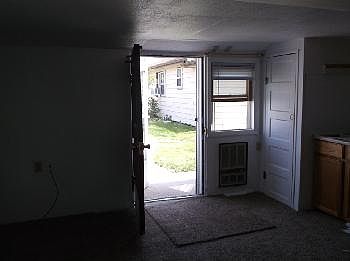 3rd image of 323A W 24th Ave