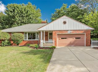 4903 Allendale Dr, Richmond Heights, OH 44143
