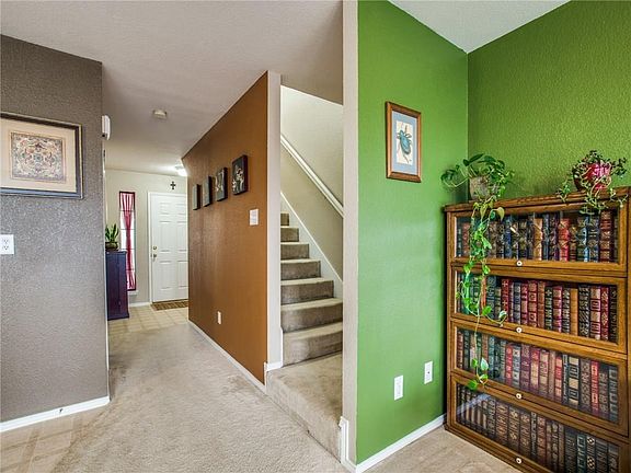 2nd image of 1457 Pine Ln