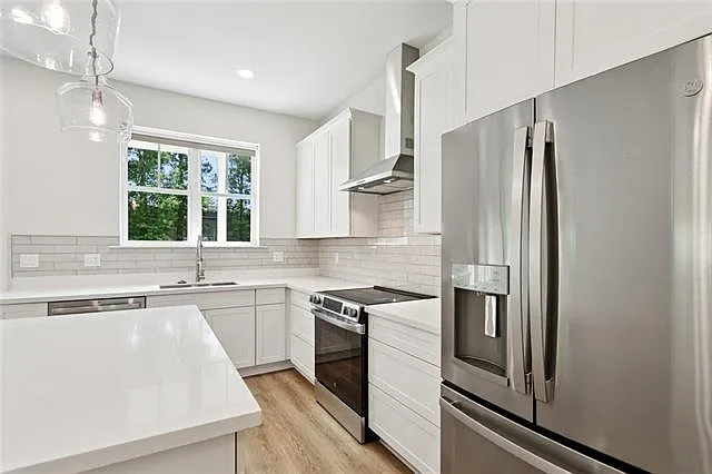 745 Carroll St #D — Photo 7