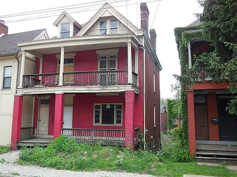 1st image of 921 North St