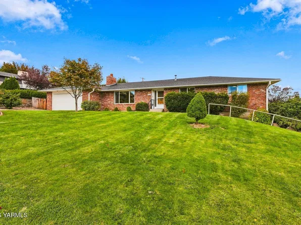 405 N 37th Ave, Yakima, WA 98902