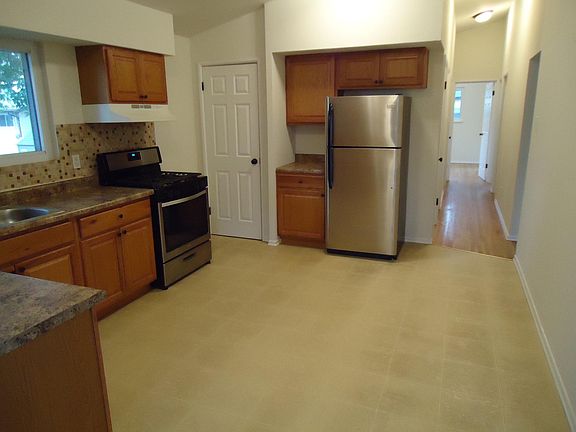 4th image of 3707 Lan Dr