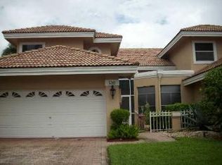 5241 Windsor Parke Dr, Boca Raton, FL 33496