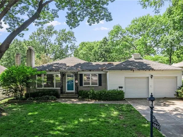4840 Pawnee Dr, Roeland Park, KS 66205