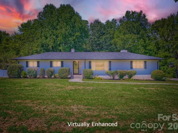 6607 Indian Ln, Charlotte, NC 28213