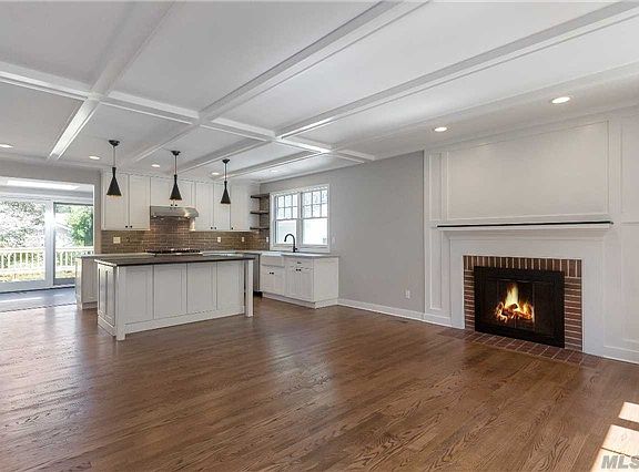 4th image of 15 Sands Pl