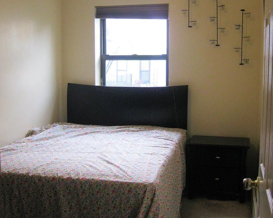 Bedroom - Not furnished