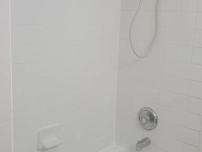 21051 Carmel Valley Dr — Photo 10