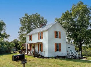 125 Woodview Lake Dr, New Haven, MO 63068