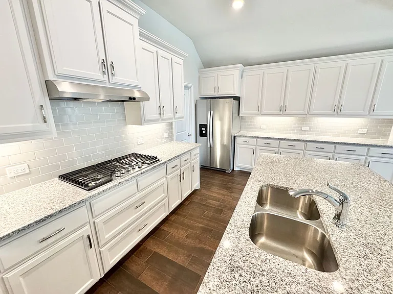 429 Cooper St — Photo 13