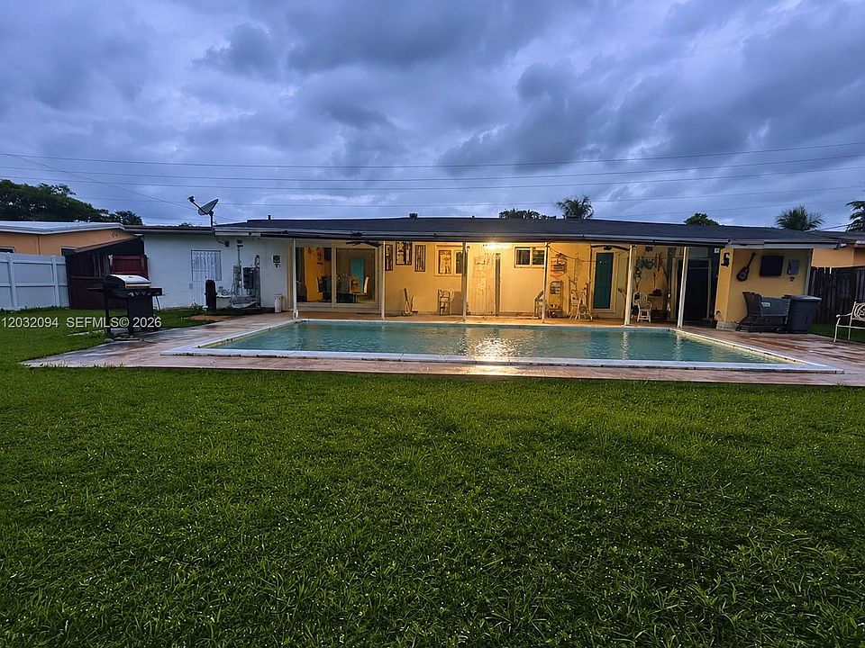1st image of 6492 SW 25th St