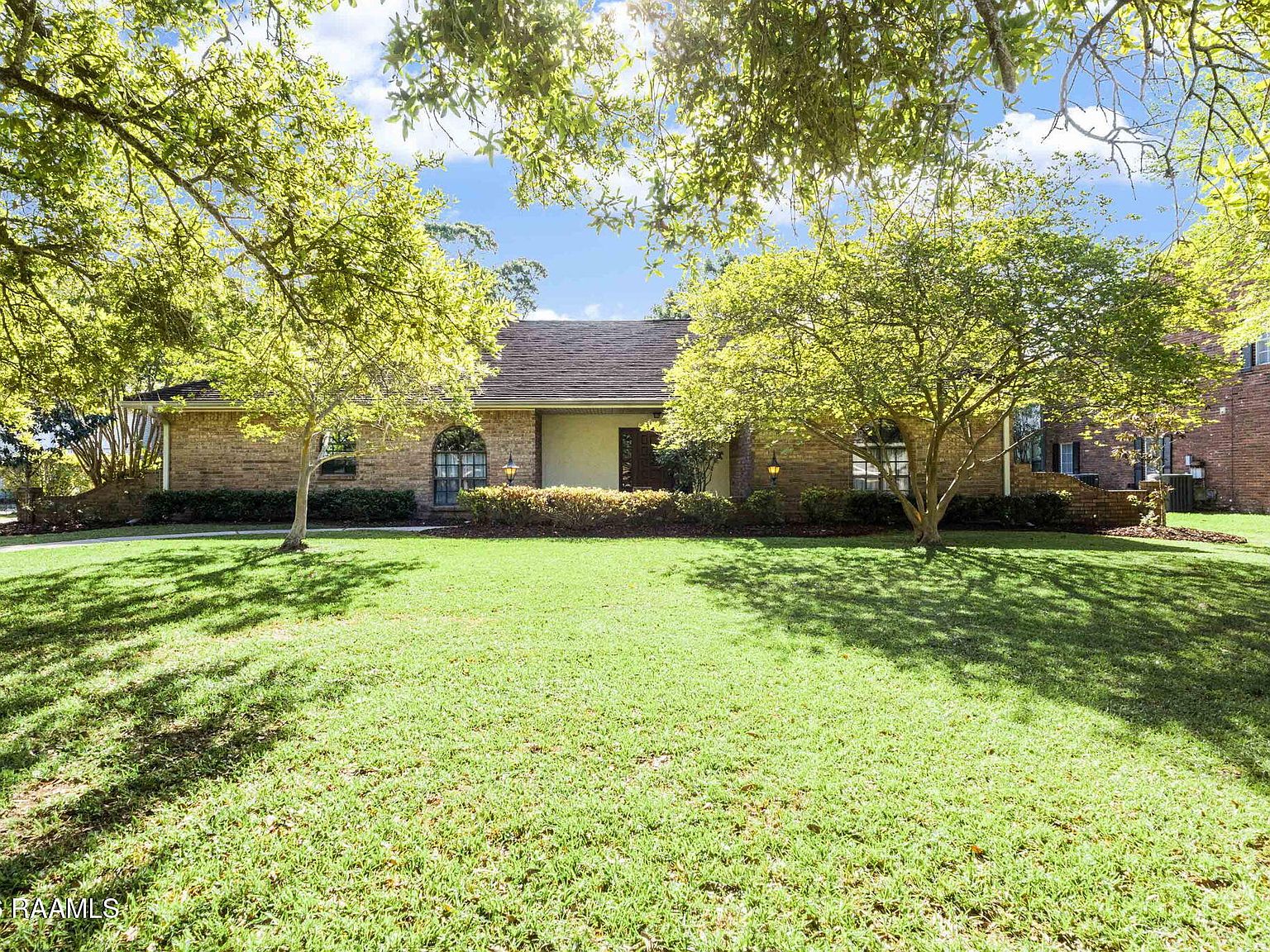 122 Nickerson Pkwy