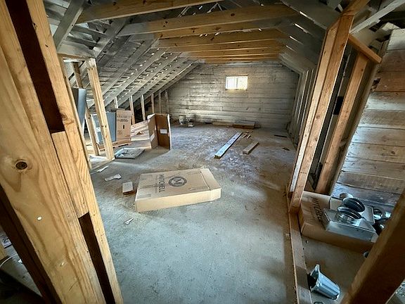 2nd image of 327 Herndon St