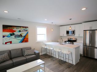 12 Trenton St #F, Providence, RI 02906