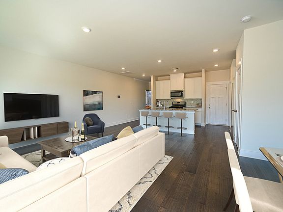 Carmine floorplan modeled in Greenville, SC.