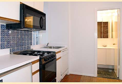 4th image of 316 E 92nd St APT 6FE