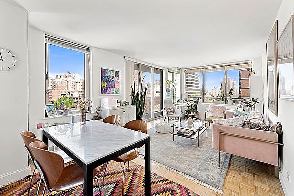 1st image of 200 E 89th St APT 8C