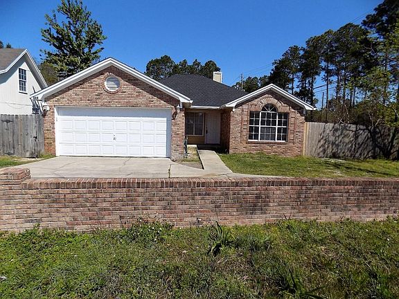 3rd image of 501 Schneider Dr