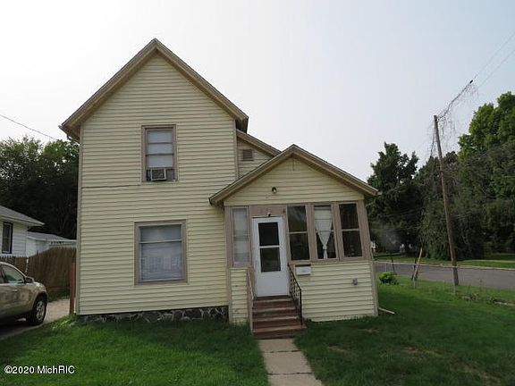 4th image of 274 Meachem Ave