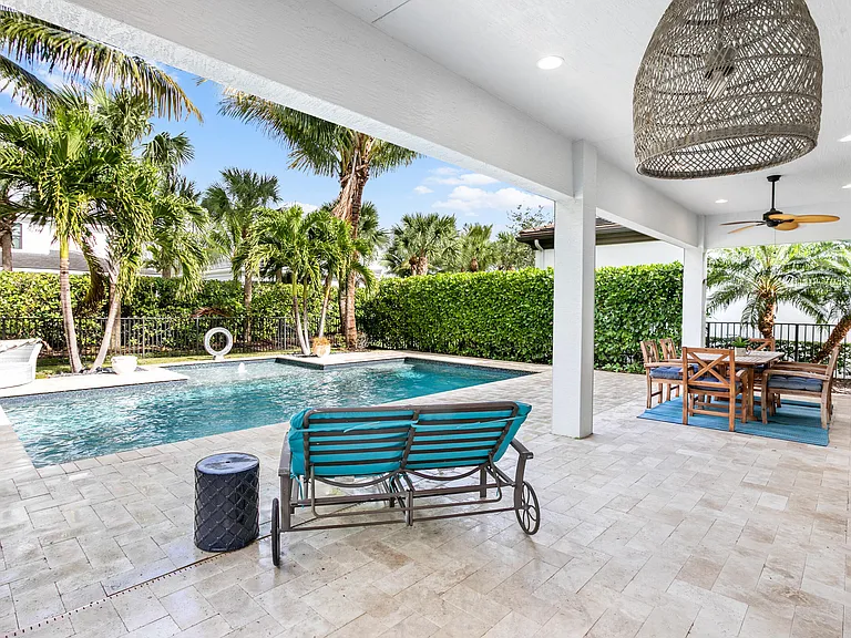 5623 Delacroix Ter — Photo 11