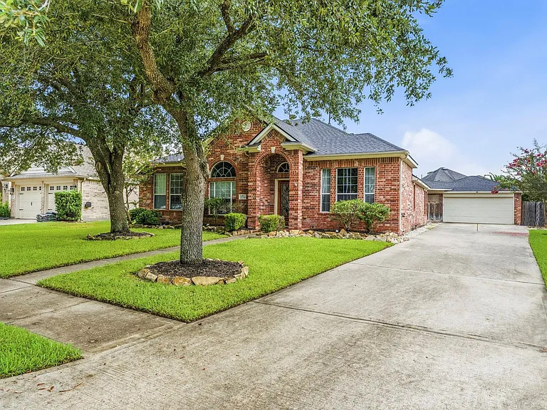 27730 Geneva Hills Ln — Photo 8