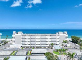 3443 Gulf Shore Blvd N APT 808, Naples, FL 34103