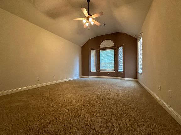 4th image of 1616 Redcedar Dr