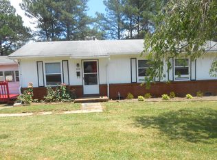 5025 Farmoor Cir, Winston Salem, NC 27105