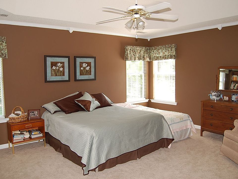 2nd image of 193 Cleo Cir