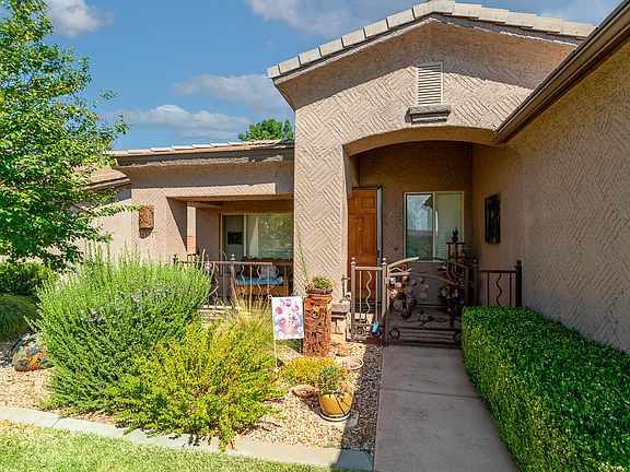 5th image of 3387 E Willow Springs Dr