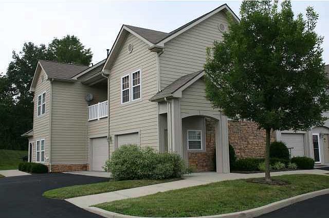 1st image of 1684 N Vista Dr #C