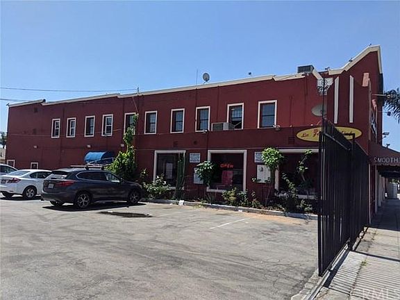 2nd image of 346 N Ford Blvd