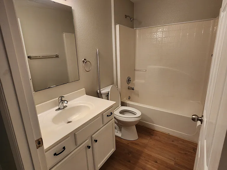4921 Fiske Cir — Photo 13