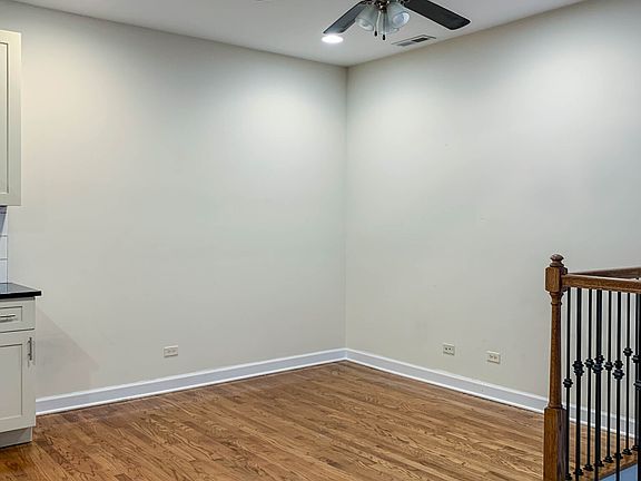 2nd image of 855 W Cornelia Ave #853-1S