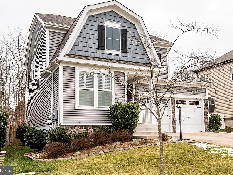 344 Pear Blossom Rd — Photo 3