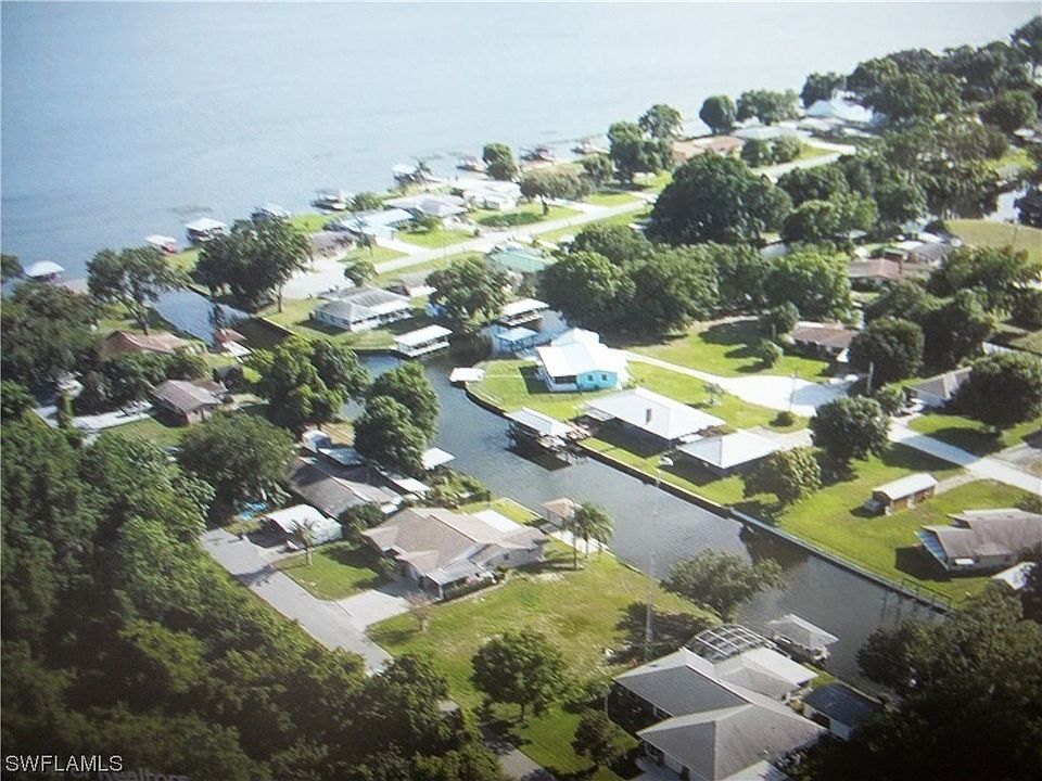 2nd image of 105 Villa Ave