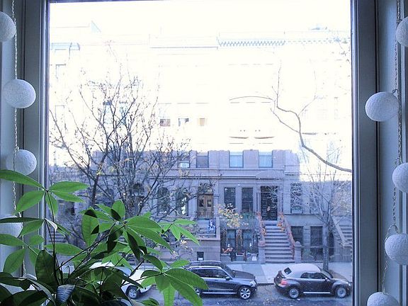4th image of 54 W 84th St APT 2F