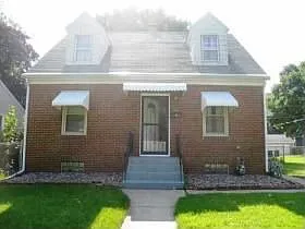 1434 43rd St photo 1