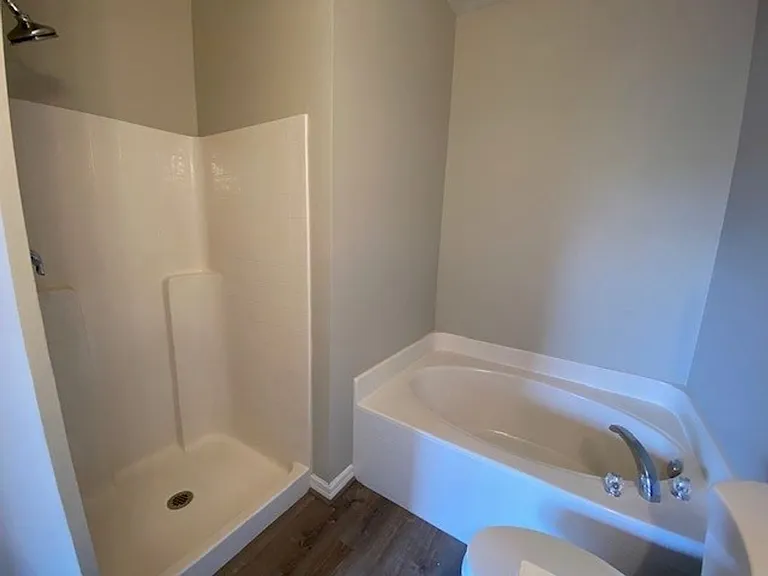 5212 Outlook Dr — Photo 23