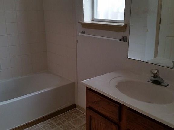 5th image of 11968 Spire Terrace Dr