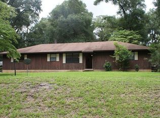 1580 Ridgewood St, Deland, FL 32720