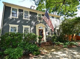 45 Union St, Bristol, RI 02809
