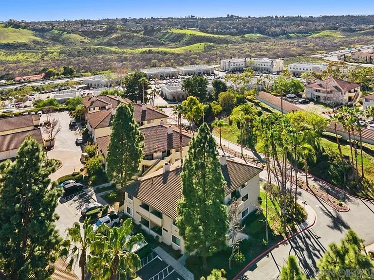 View of neighborhood looking south.